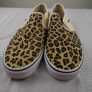 Vans Slip On Shoes Womens Size 11 Leopard Print Canvas Classic Skate Sneakers